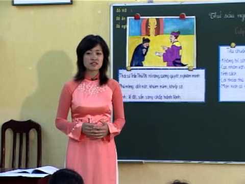 TLVlop 5- dua theo trich doan truyen thai su tran thu do viet tiep mot so loi doi thoai de hoan than