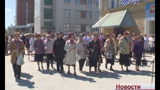 В Искитиме около памятника медикам – участникам ВОВ прошел торжественный митинг