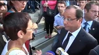 Une chômeuse interpelle François Hollande à La Roche-sur-Yon - 06/08