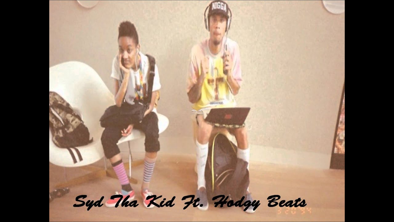 Syd Tha Kid Ft. Hodgy Beats - Flashlight (Remix) - YouTube