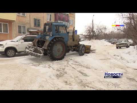 После замечания главы Бердска убрали снежный накат во дворе Микрорайона После замечания главы Бердска убрали снежный накат во дворе Микрорайона