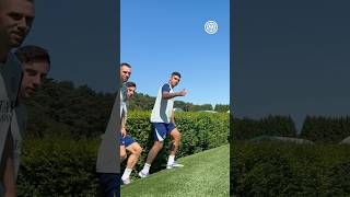 Another day, another good morning from our Nerazzurri 👋😎?? #Shorts