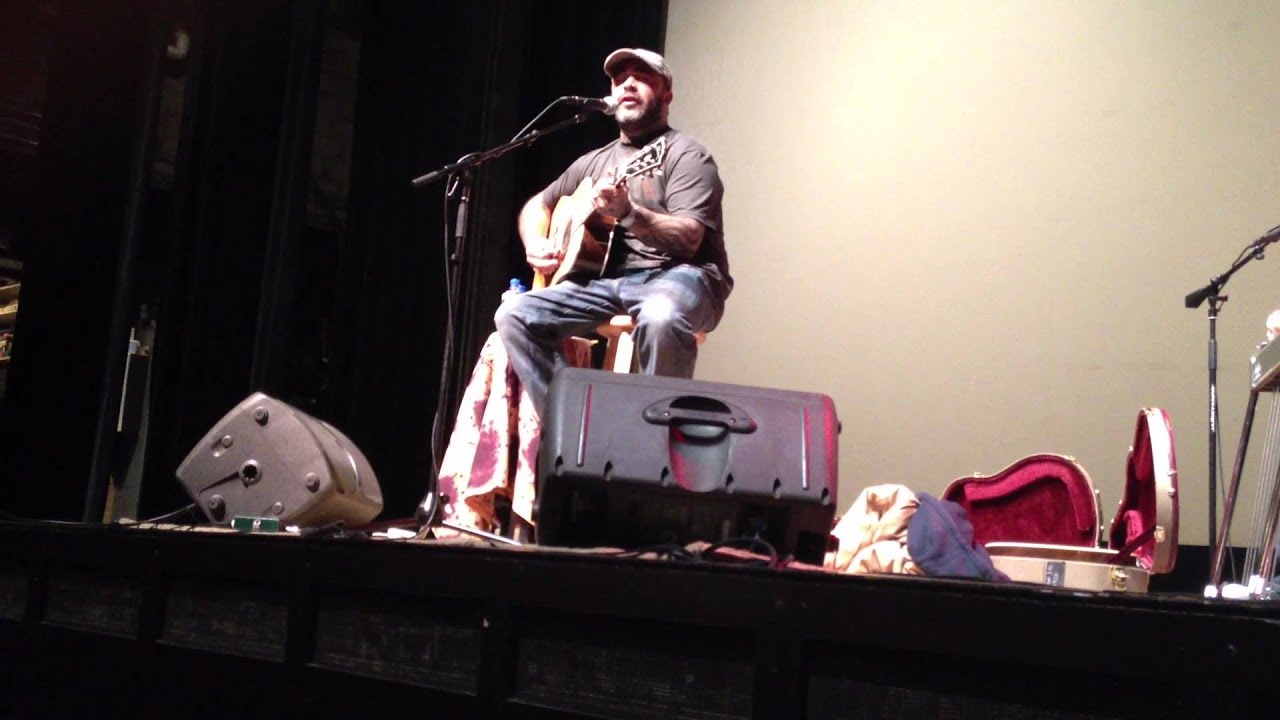 Aaron Lewis "Forever" St Paul 1/5/12 - YouTube