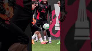 I came in like a w̷r̷e̷c̷k̷i̷n̷g̷ tracking ball ⚽️🔍? | #shorts