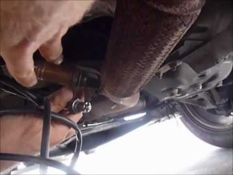 Replace Lambda Sensor Alfa Romeo 156 1 8 Ts 1998 Youtube