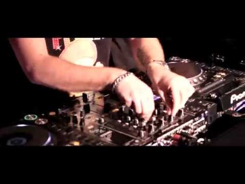 DJ SAMUEL KIMKO' - LA RUMBA