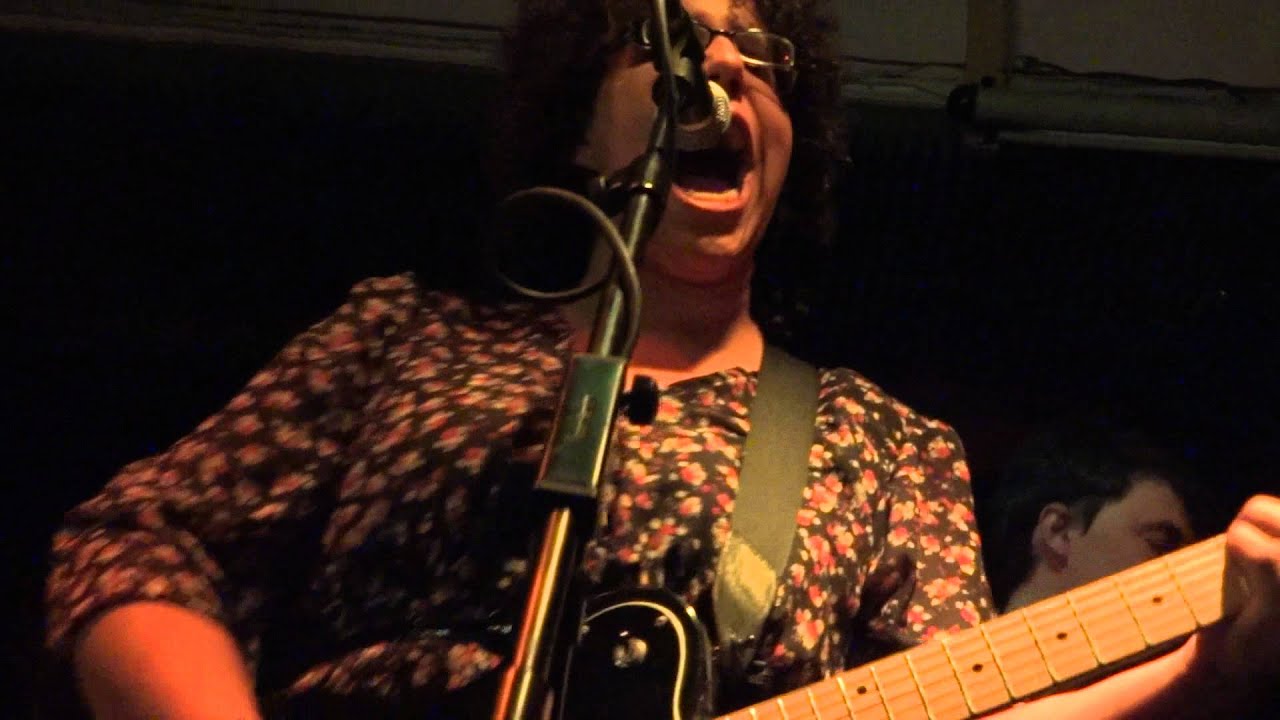 Alabama Shakes - Hold On - The Boston Arms London - 22.02.12 - YouTube