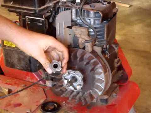Fixing an Overrunning Clutch on a Briggs and Stratton - YouTube
