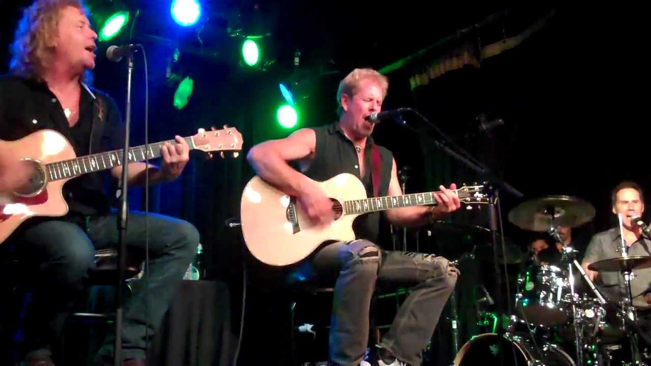 Night Ranger - Sister Christian (Live Acoustic 7/19/11) - YouTube