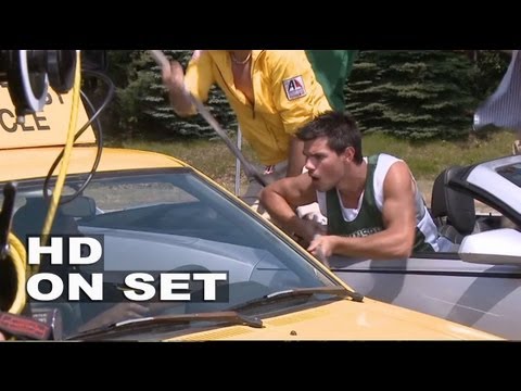 Grown Ups 2: Behind the Scenes (Broll) Adam Sandler, Taylor Lautner