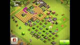 Clash of Clans #1 Raiding a Farmer!