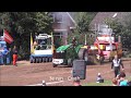Runaway Deere Crash @ Tractorpulling Eext 2012