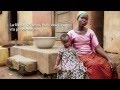 Une femme et son enfant