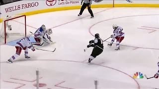 Justin Williams buries the OT winner past Lundqvist