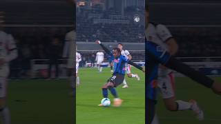 Ademola's bolt ? #AtalantaMilan #SerieA