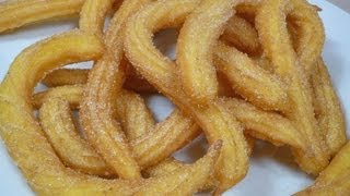 Churros (frittiertes Brandteig-Gebäck)