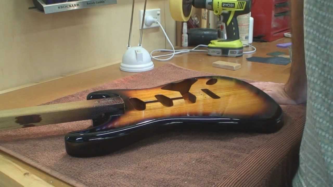 Stratocaster Guitar Build Part 9 Wet Sanding & Buffing The Body