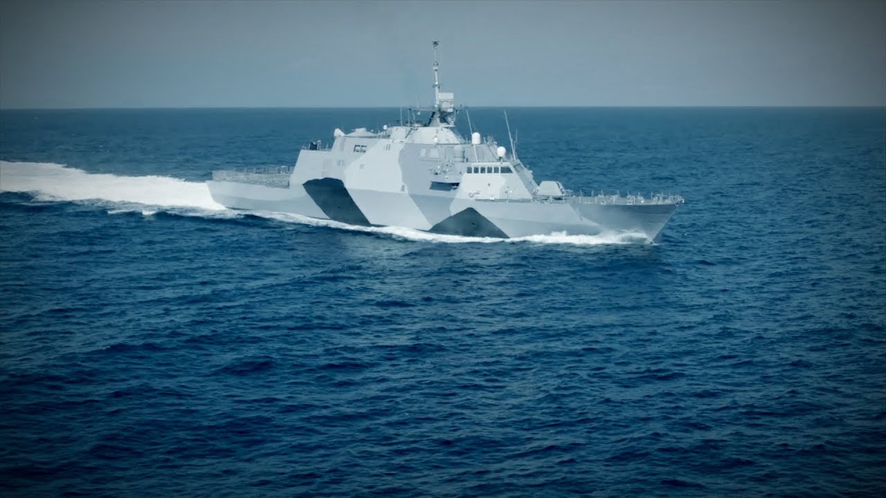 Shifting Colors: USS Freedom's (LCS1) New Camouflage Paint Job - YouTube