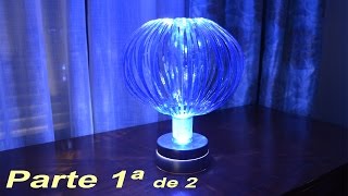 Lámpara globo con materiales reciclados 1/2