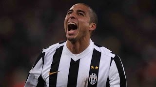 Il saluto di David Trezeguet ai tifosi della Juventus - David Trezeguet greets Juventus fans