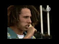 RAGE AGAINST THE MACHINE - KILLING IN THE NAME (OFFICIAL VERSION)