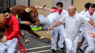 San fermin Pamplona encierro toros 2013 / running of the bulls [IGEO.TV]