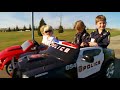 Power Wheels Race Police Charger vs Mustang