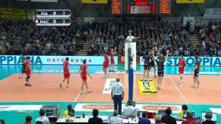 Bartosz Kurek 3rd meter spike