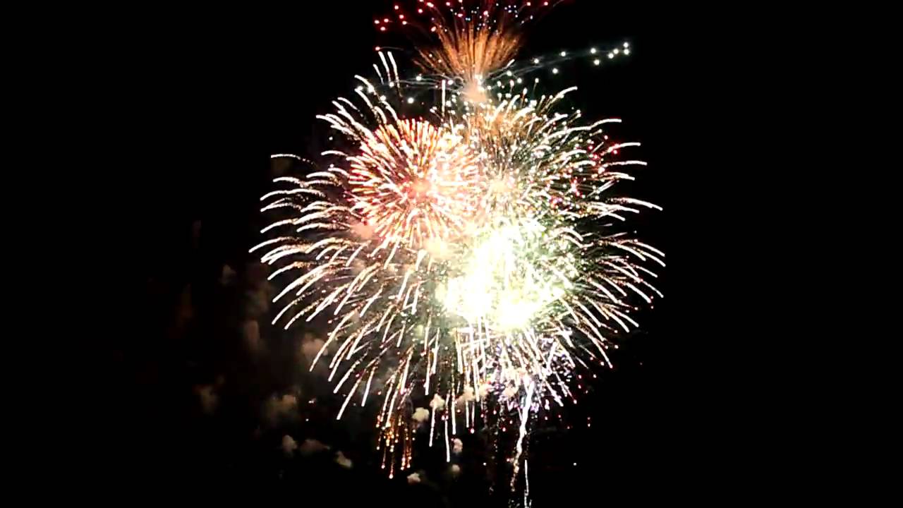 Fuegos Artificiales - YouTube