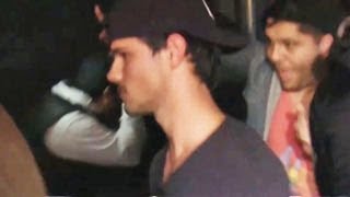 Twilight's Kristen Stewart & Taylor Lautner Brawl with paparazzi