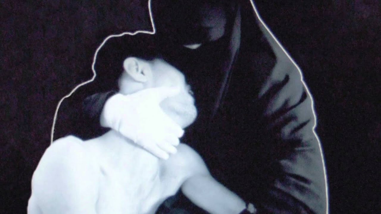 Crystal Castles "SAD EYES" Official - YouTube