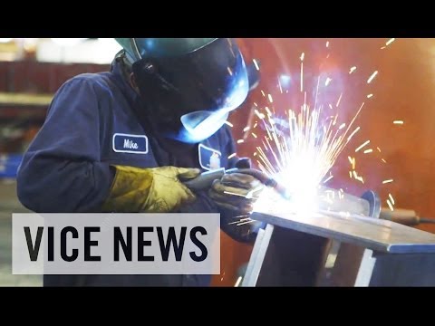 Subscribe to VICE News here: http://bit.ly/Subscribe-to-VICE-News

VICE News visits the factory floor of the American defense industry to learn how a twisted web of Machiavellian manufacturing strategies is keeping middle America afloat, politicians in office, and steady supply of weapons flowing to some questionable regimes.

Check out the VICE News beta for more: http://vicenews.com

Follow VICE News here:
Facebook: https://www.facebook.com/vicenews
Twitter: https://twitter.com/vicenews
Tumblr: http://vicenews.tumblr.com/