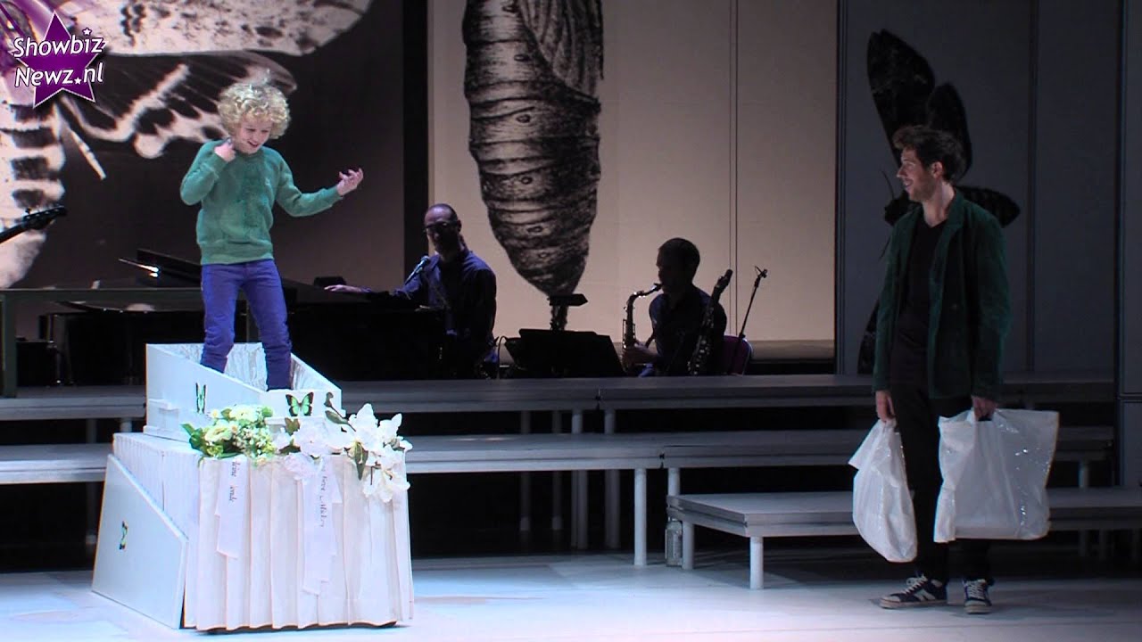 De Kleine Blonde Dood op de planken YouTube