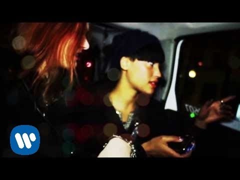 Icona Pop ft. Charli XCX - I Love It