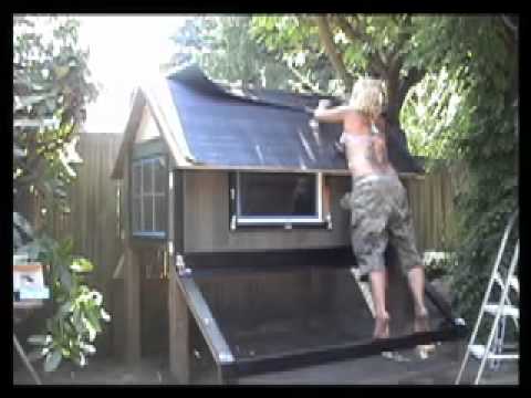 HD} How to build a basic, Low Cost Chicken Coop, [Building done by 