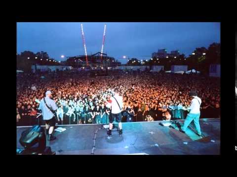 Pierrot - Tegnap Összetört Egy Álom Pierrot - Tegnap Összetört Egy Álom