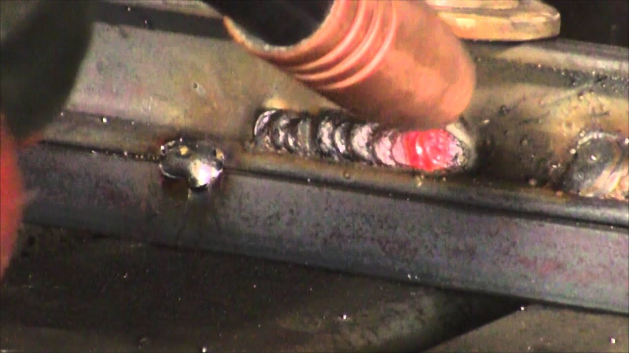 MIG WELDING WITH AND WITHOUT GAS WHAT WELDS LOOK LIKE IF YOU RUN OUT
