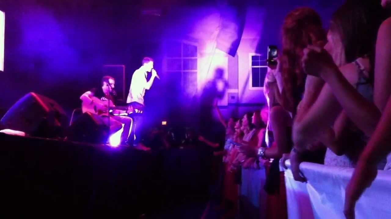 Timeflies - Taylor/Under the Sea (Live) - YouTube