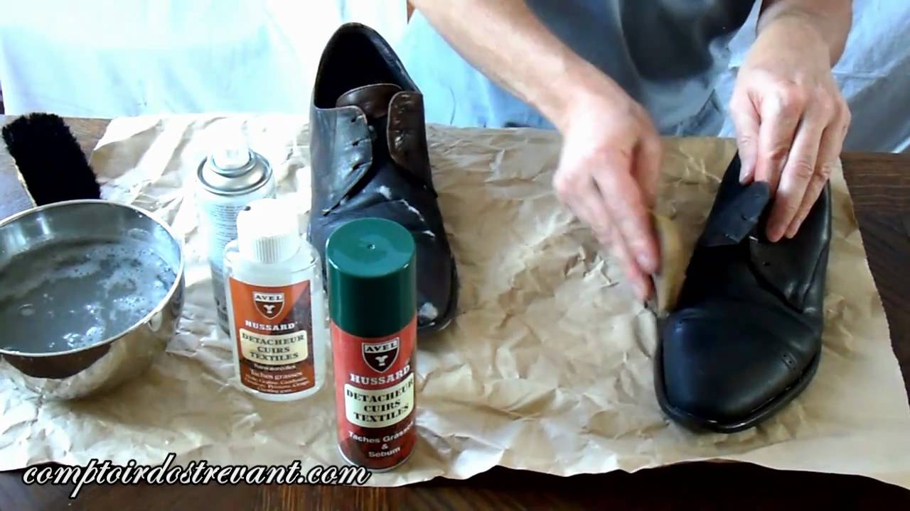 comment nettoyer des chaussures en cuir ? - YouTube