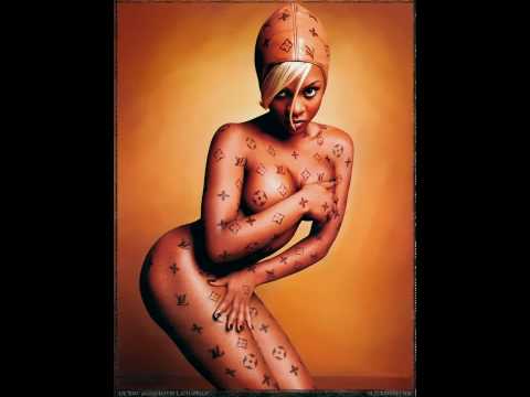 Lil kim - Big momma thang (feat jay-z) - YouTube