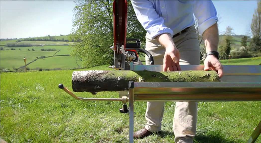 Eckman Log-It Log Saw Horse with Chainsaw Holder - YouTube