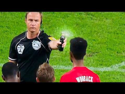 17 Funny Moments in Sports