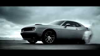 Креативная реклама Dodge Challenger 2015