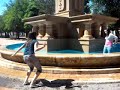 chapuzon en la fuente (: