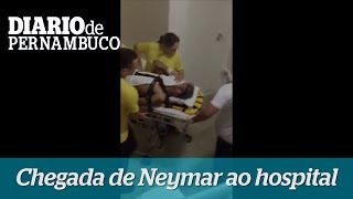 Neymar chega no Hospital São Carlos