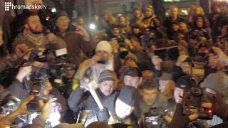 "Головного Леніна країни" розбивають