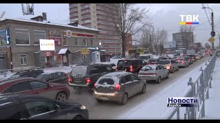 Утром бердскую дорогу сковала многокилометровая пробка