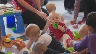 Prince George crawls: George goes on royal crawl-about with the Duchess of Cambridge