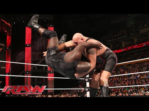 Mark Henry vs. Big Show - le 28 septembre 2015 à WWE Raw