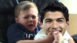 Suarez Bit My Finger - Suarez Bit Me